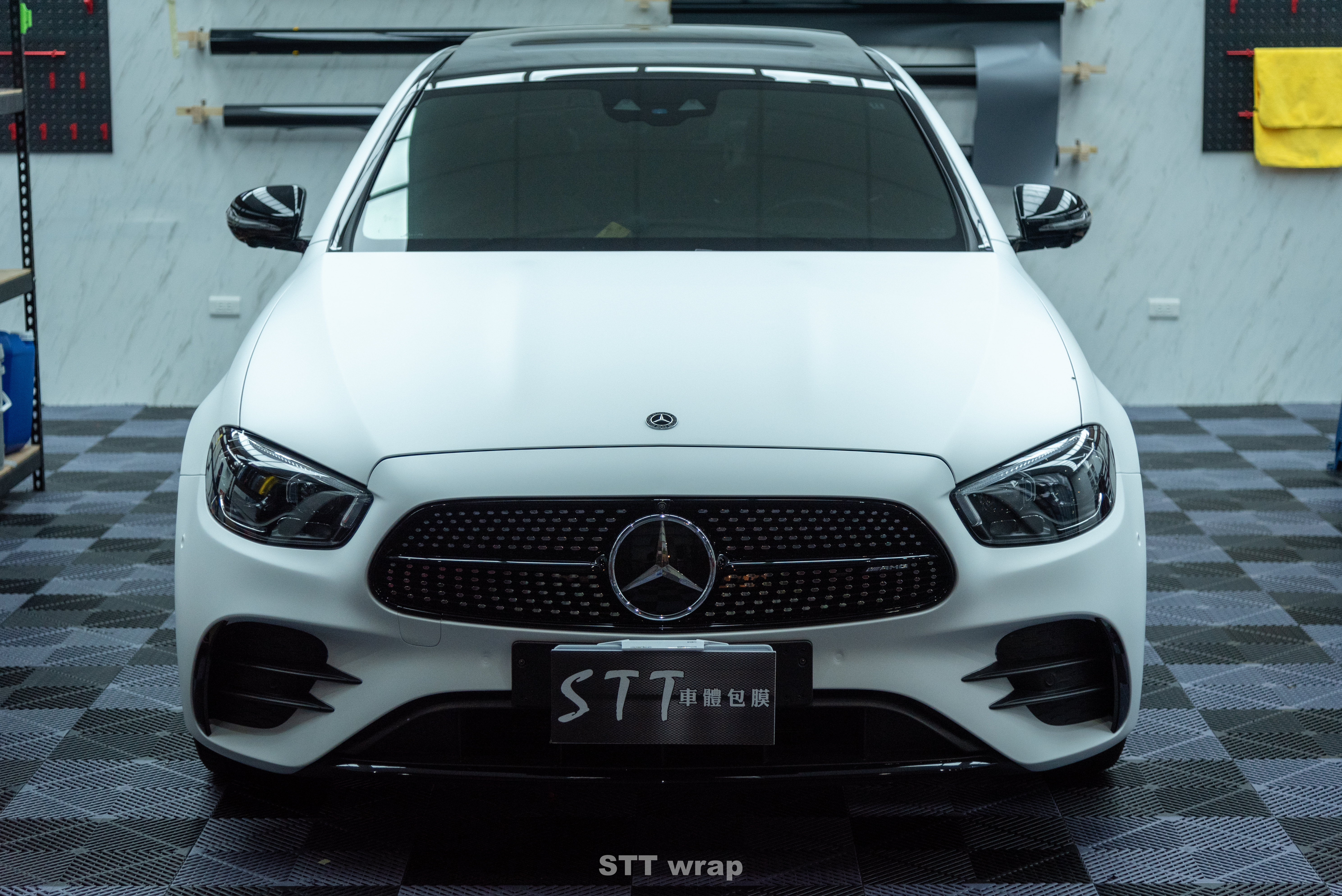 Benz E Class 全車消光白